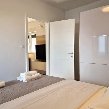 Apartment Okit *