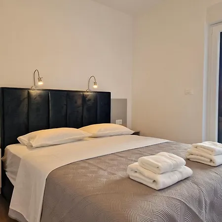 Okit * Vodice